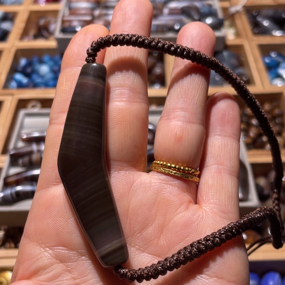 玛瑙/玉髓未镶嵌珠宝半成品