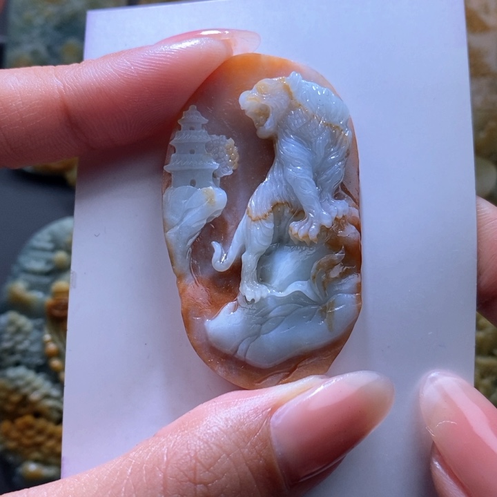 定制翡翠未镶嵌一*哥虎