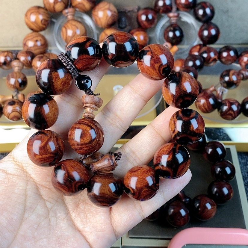 【闪购商品】黄花梨/降香黄檀情***哥