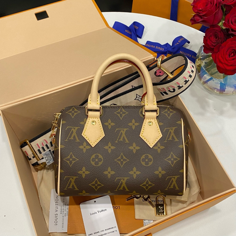 未使用 LouisVuitton/路易威登 老花speedy 20斜挎包/全套