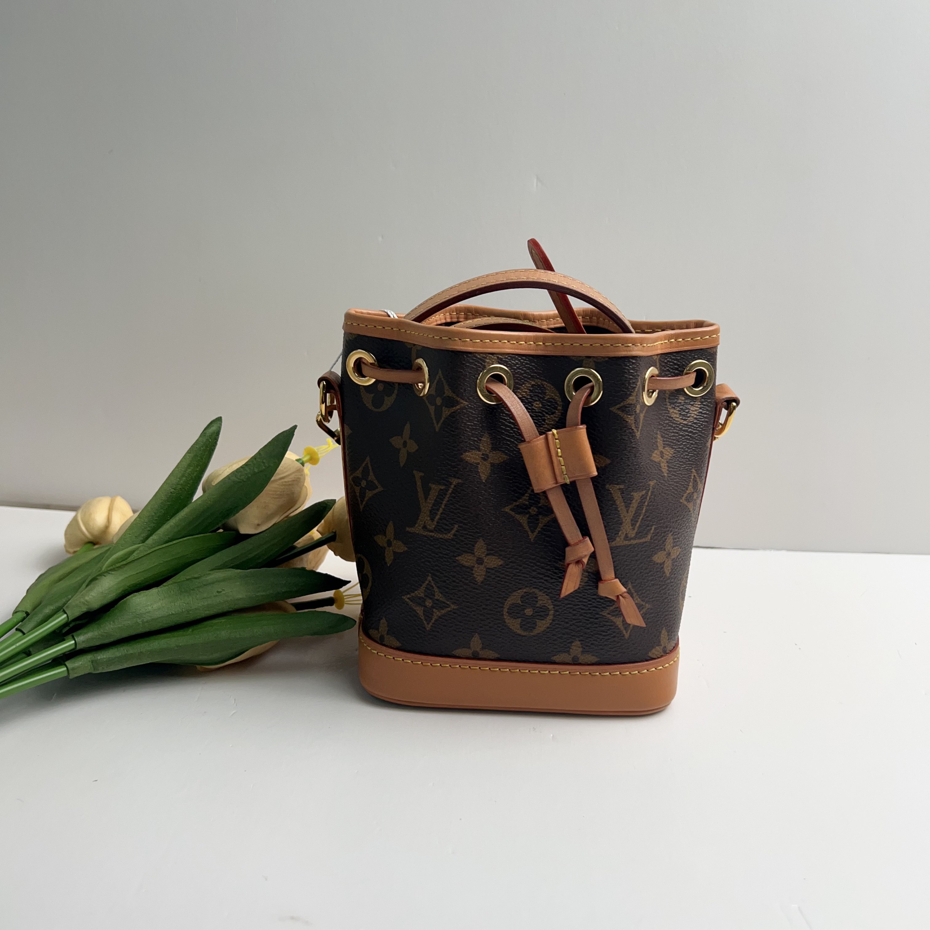 95新 LouisVuitton/路易威登 路易威登老花水桶nano单肩包