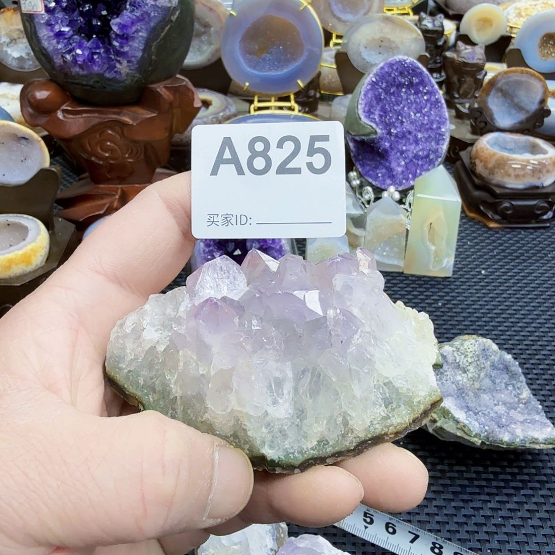 未镶嵌水晶大型摆件（非配饰）