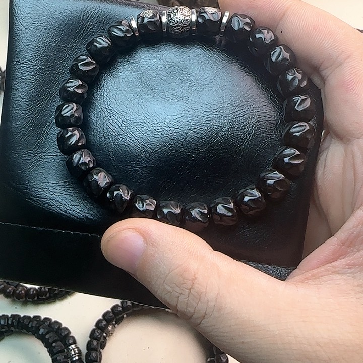 【闪购商品】椰蒂手串98游龙貔貅