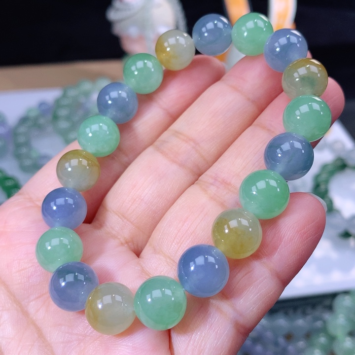 翡翠手链未镶嵌翡翠