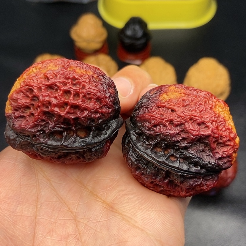 【闪购商品】把件文玩核桃40尺饕餮金蟾52.2克