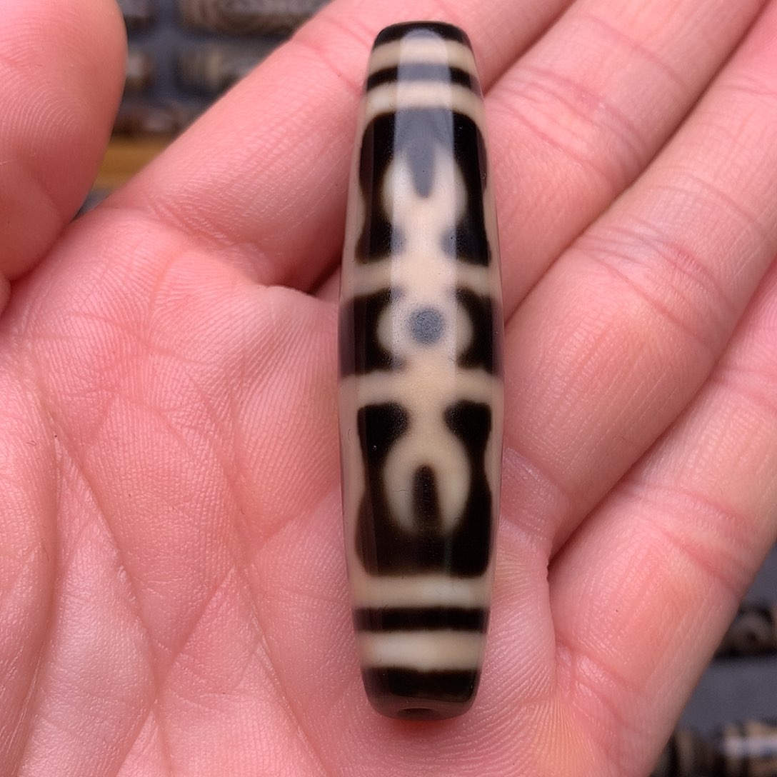 玛瑙/玉髓颈饰未镶嵌阿*哥