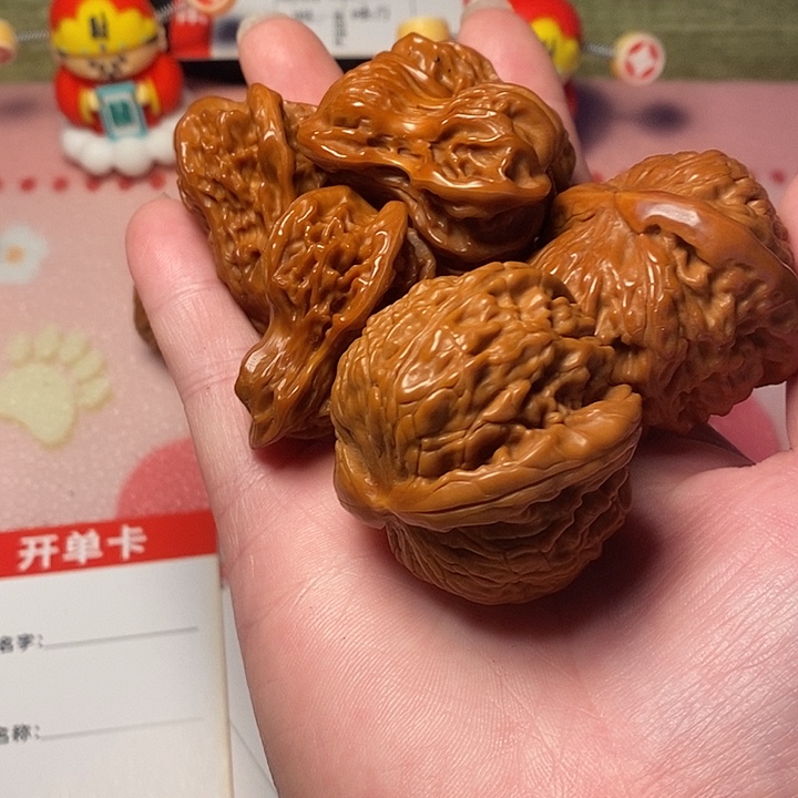 大***图文玩核桃把件白狮子