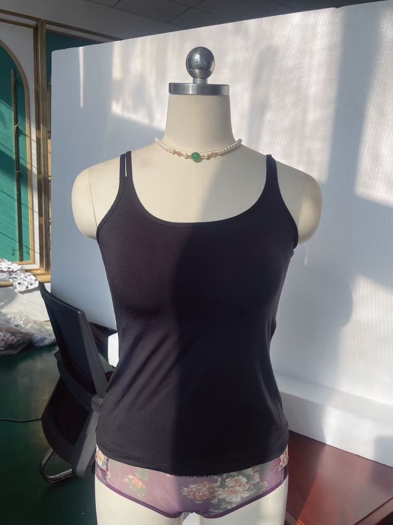 少女风嘻哈风时尚风200g背心吊带保暖修身瑜伽内衣