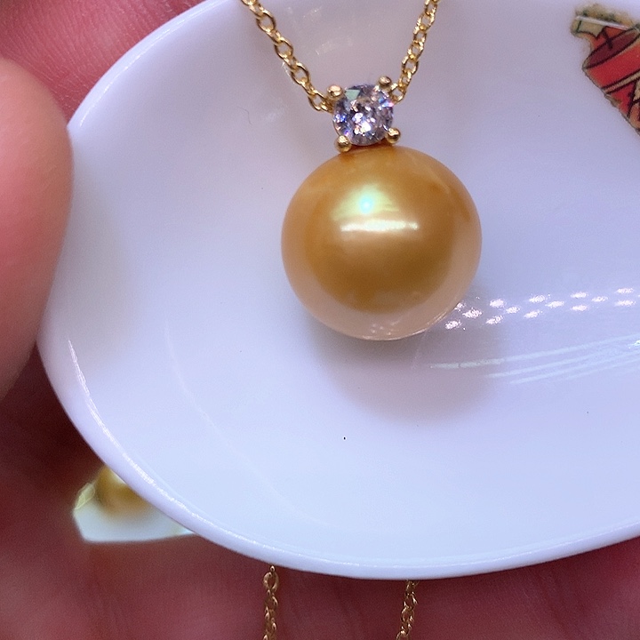 银S925镶嵌耳饰淡水珍珠