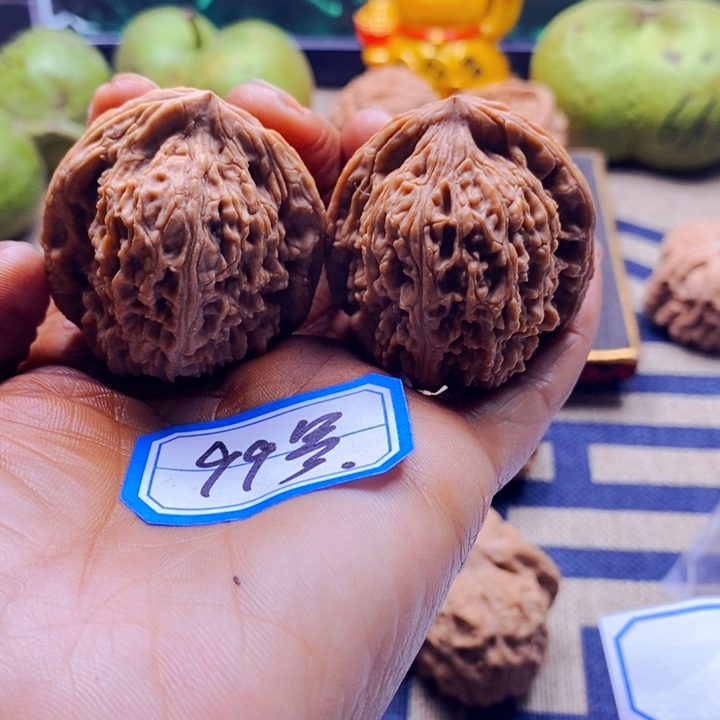 把件文玩核桃南疆石