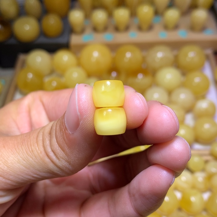 蜜蜡裸石未镶嵌天然俄料黄白花蜜蜡精工直切10.2