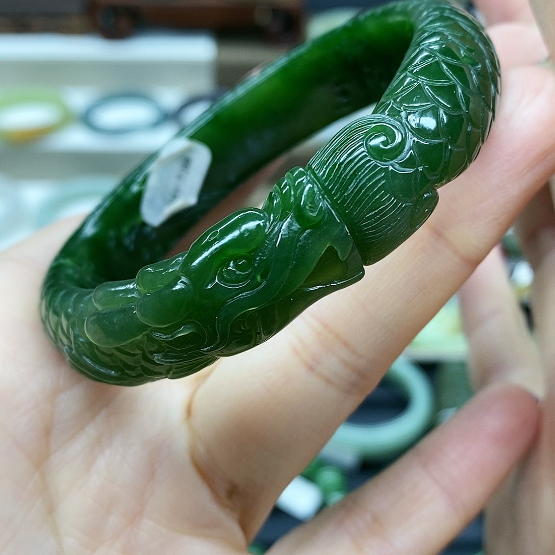 【闪购商品】和田玉（碧玉）手镯未镶嵌