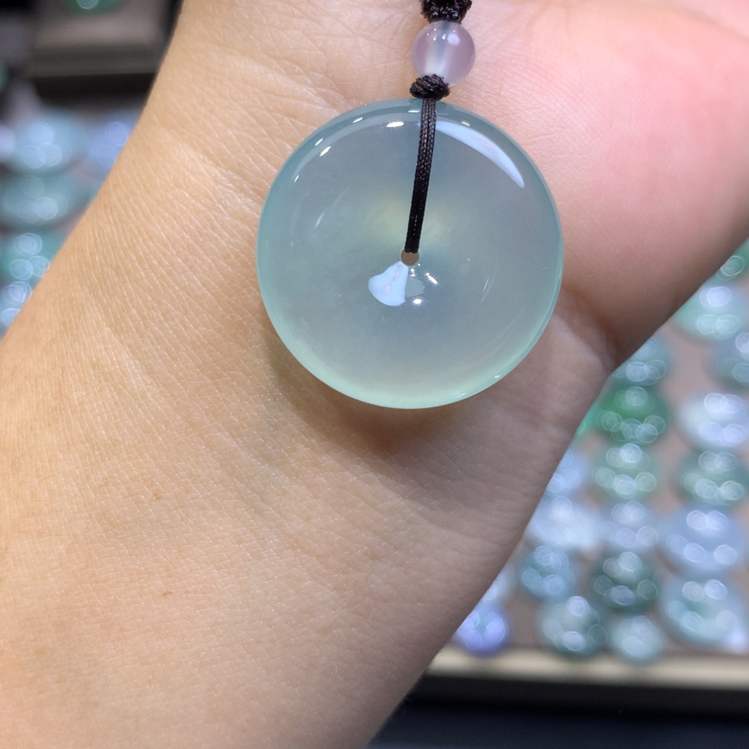 翡翠未镶嵌颈饰平安扣24.8*5.8