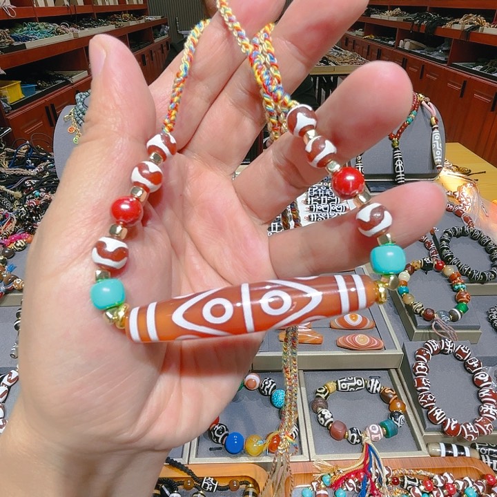 未镶嵌玛瑙/玉髓珠宝奇石