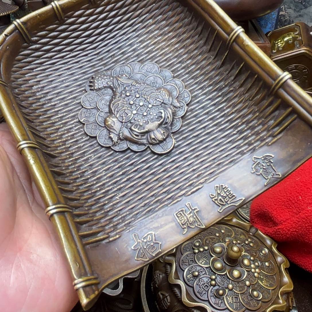 精美铜器，点击下单