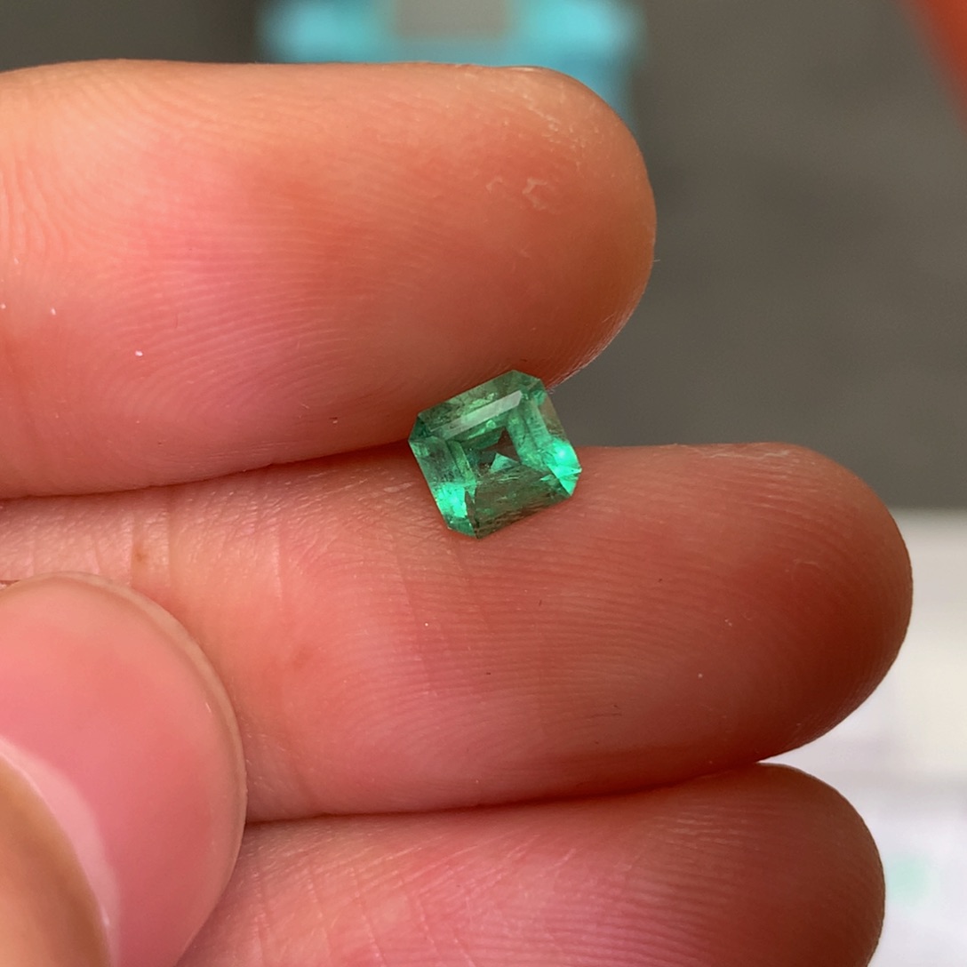 祖母绿裸石未镶嵌0.4ct哥伦比亚