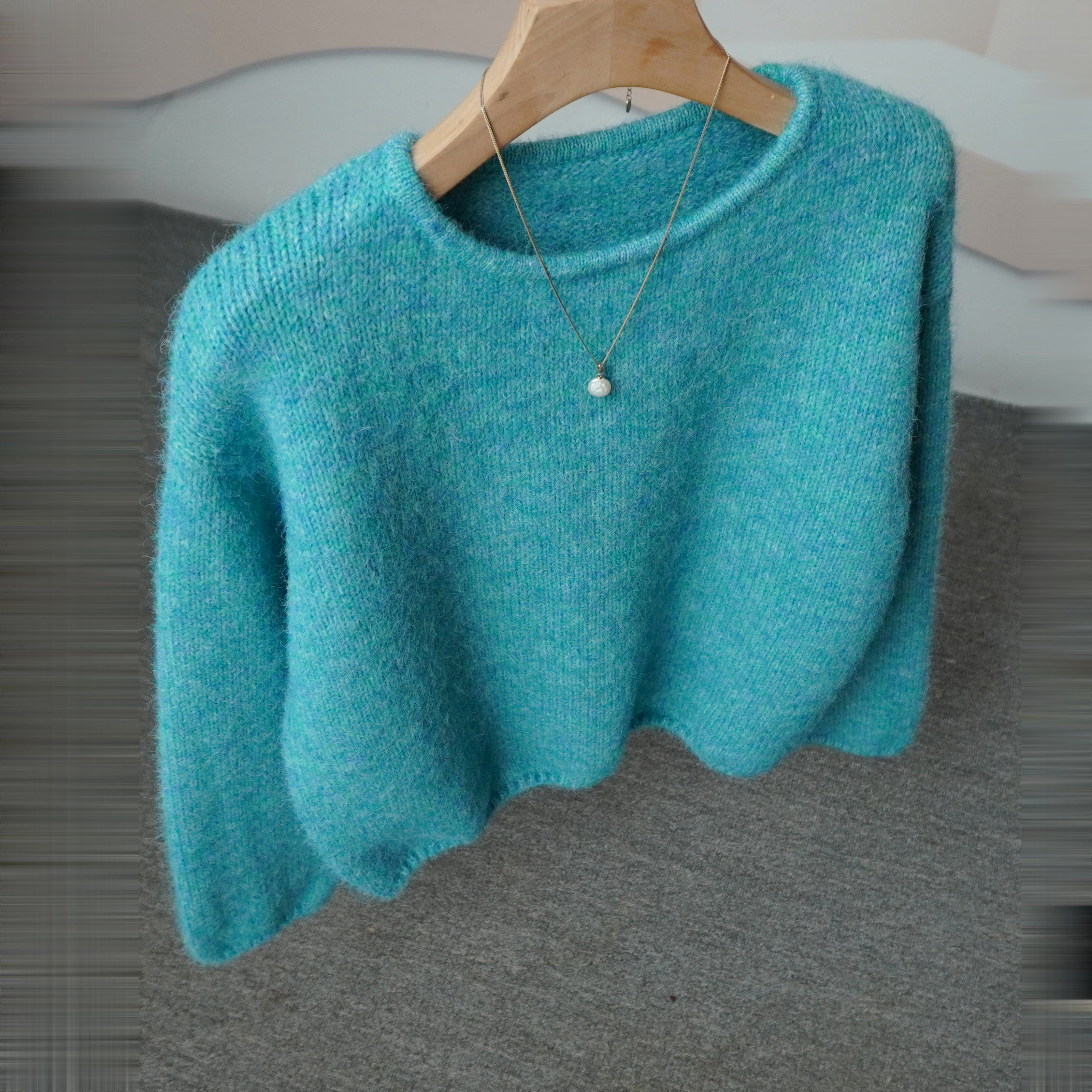 秋冬加厚短款宽松慵懒时尚休闲宽松百搭套头圆领毛衣女