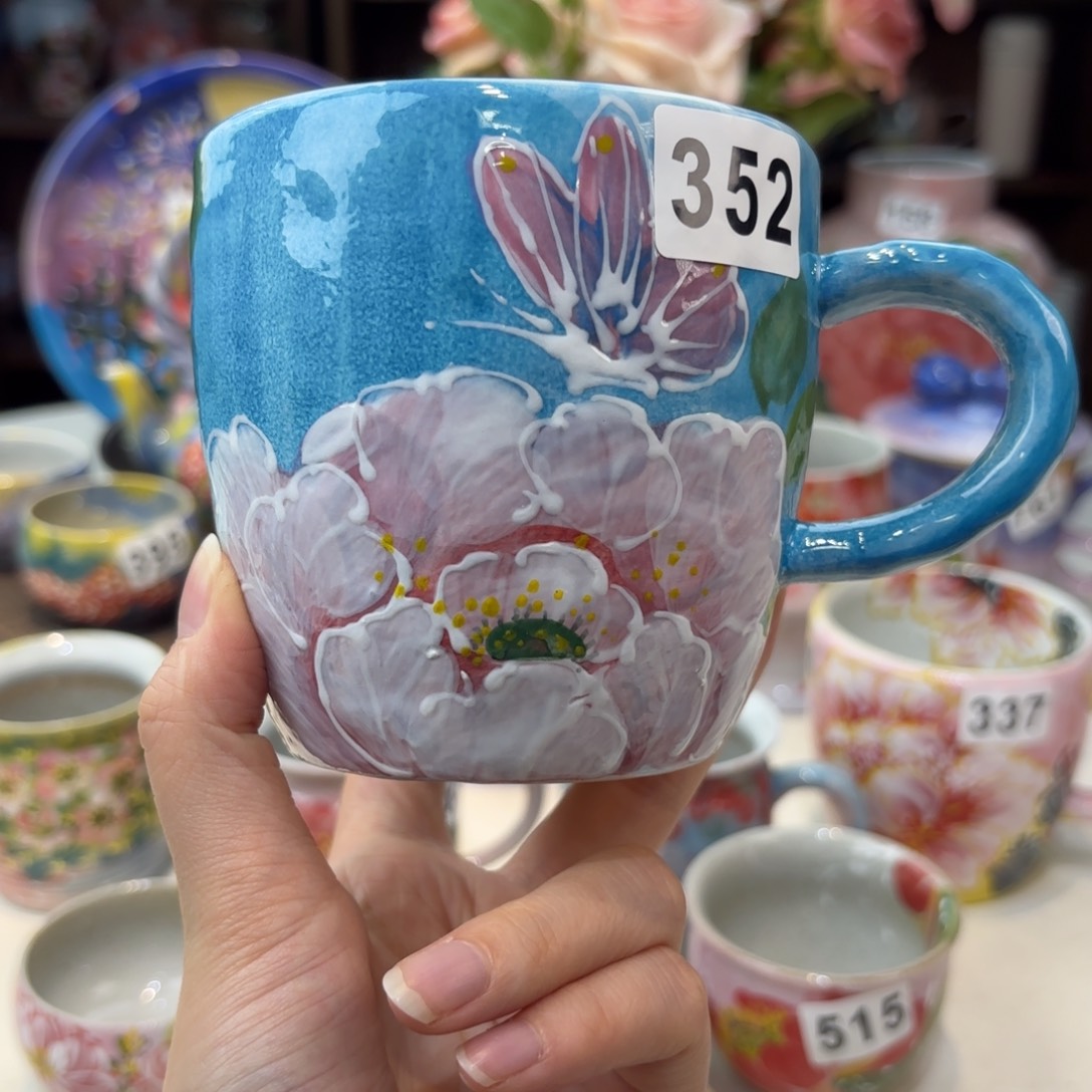 瓷片兔兔好可爱啊我