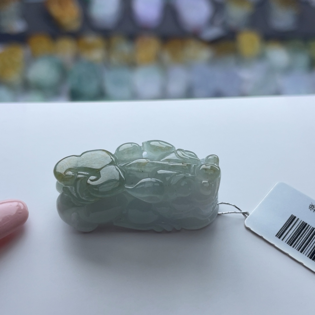 翡翠颈饰未镶嵌貔貅