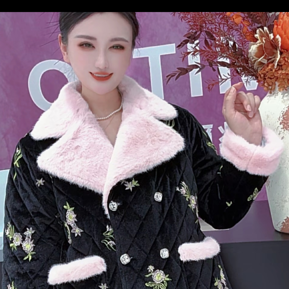邑夏公主桃觅尔MT005刺绣大毛领三层夹棉加厚冬季可外穿家居服