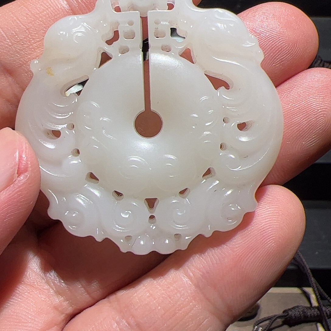 颈饰未镶嵌和田玉平****富