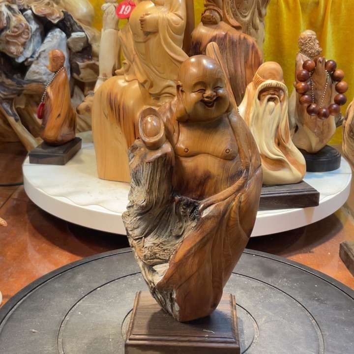 柏木（崖柏）L*u崖柏   弥勒