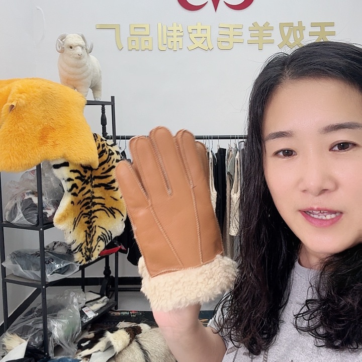 二层牛皮羊毛手套