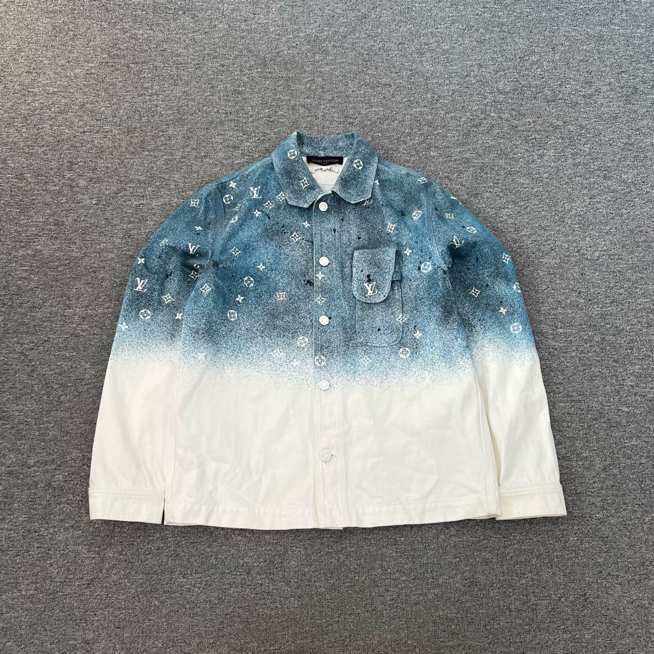 99新 LouisVuitton/路易威登 星空渐变满印牛仔外套 s码