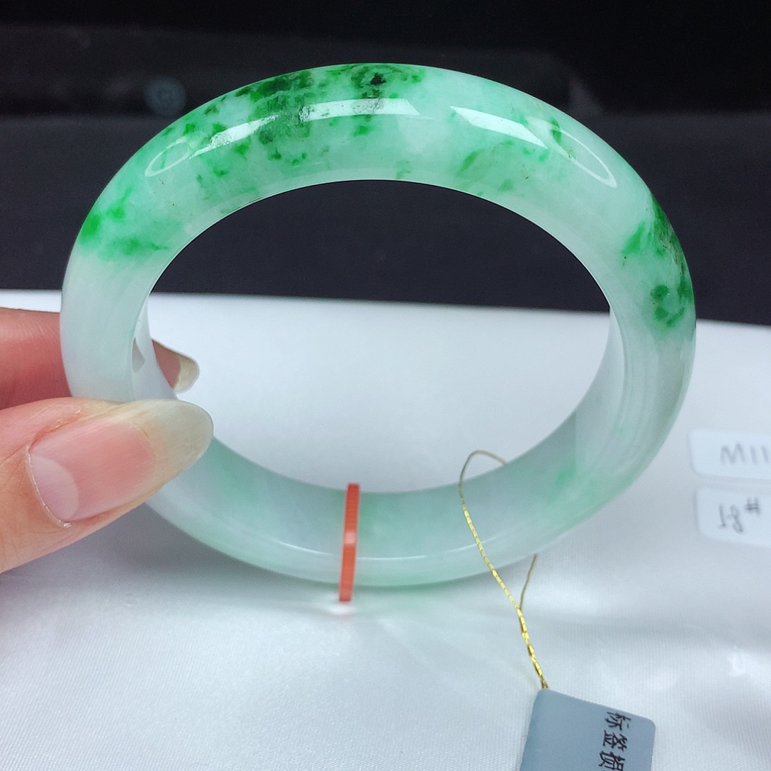 未镶嵌手镯翡翠58轮胎050-性价比超高！