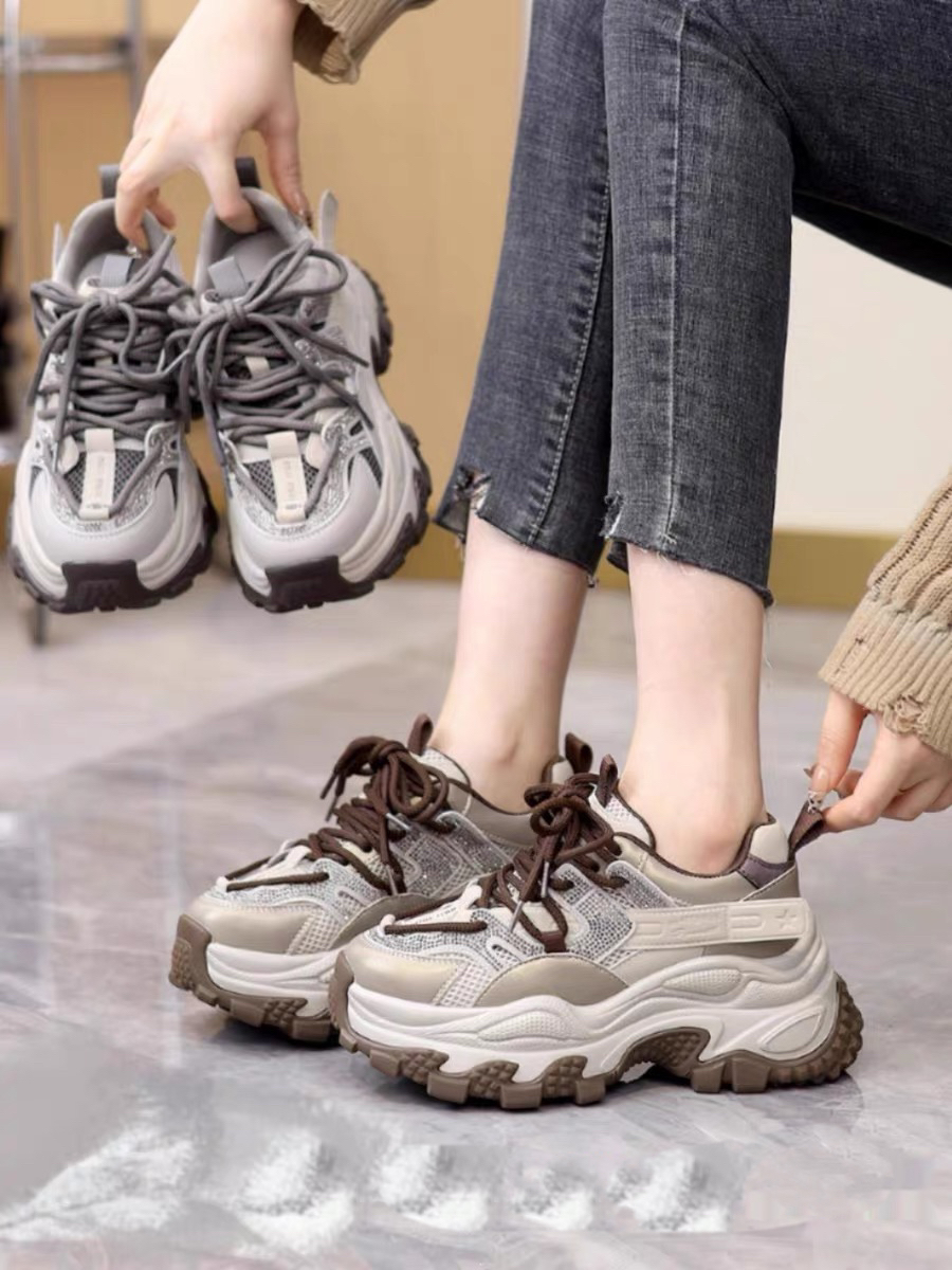 28088 新款脏面做旧韩版水钻装饰潮流老爹鞋