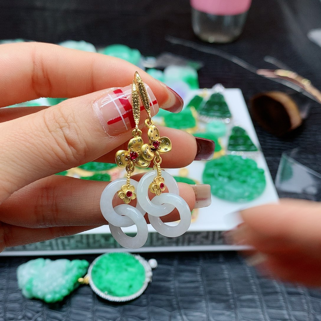 【闪购商品】翡翠耳饰未镶嵌，