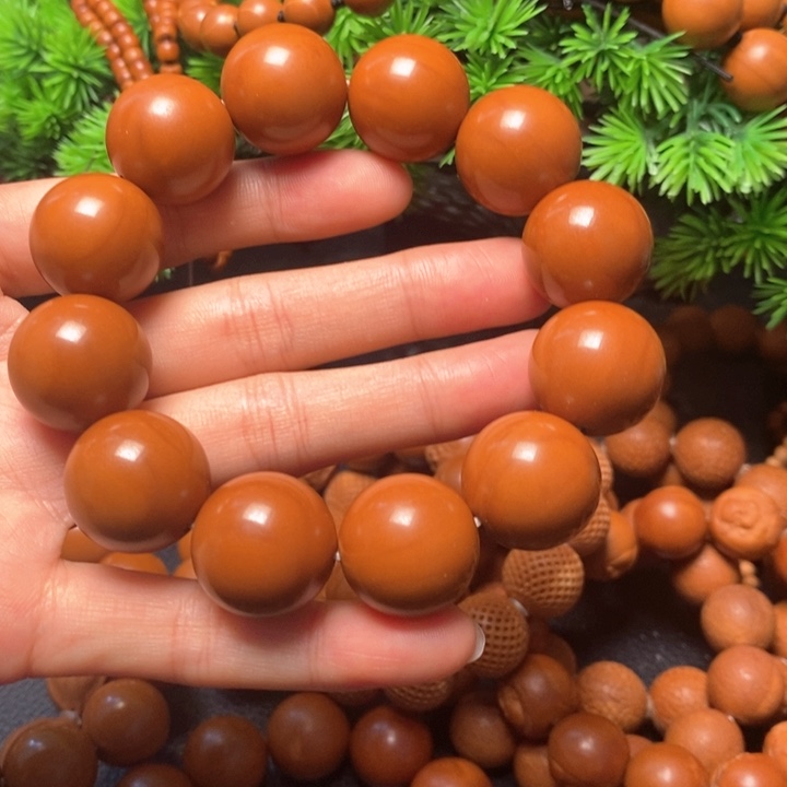 橄榄核手串2.0尺寸红料光珠