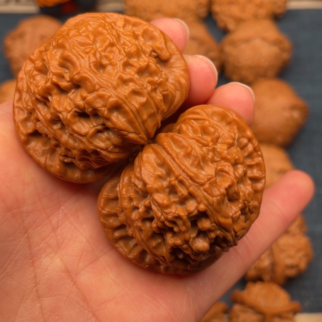 文玩核桃把件43全品球白