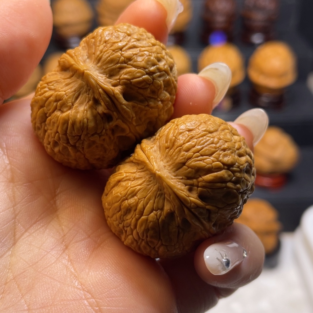 尚***把件文玩核桃Y3花生元宝