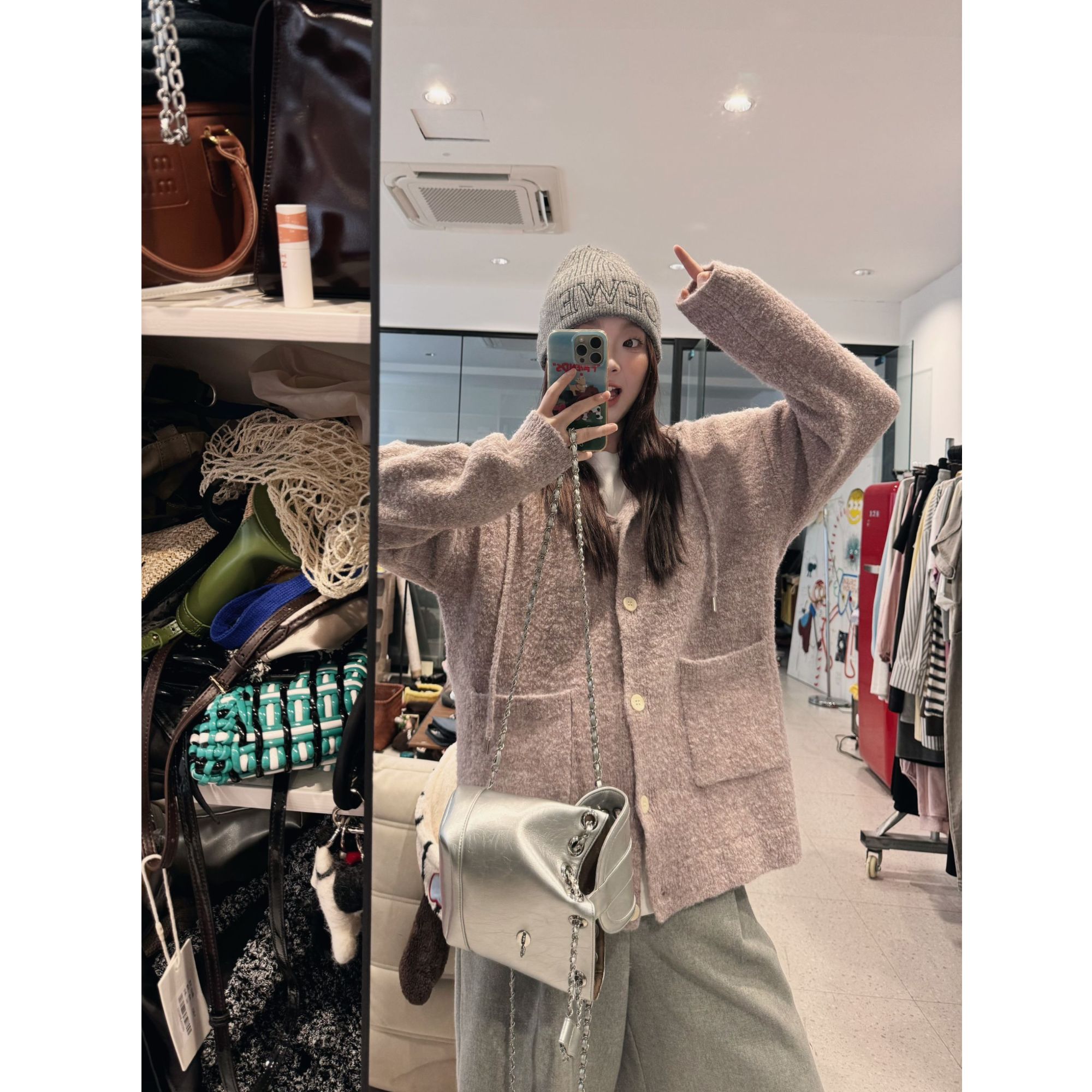 晶咕【泡芙塔塔~】慵懒感连帽宽松单排扣口袋针织开衫