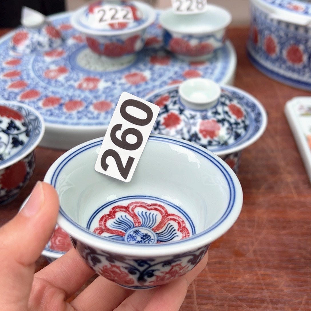 杯青花釉里红釉下