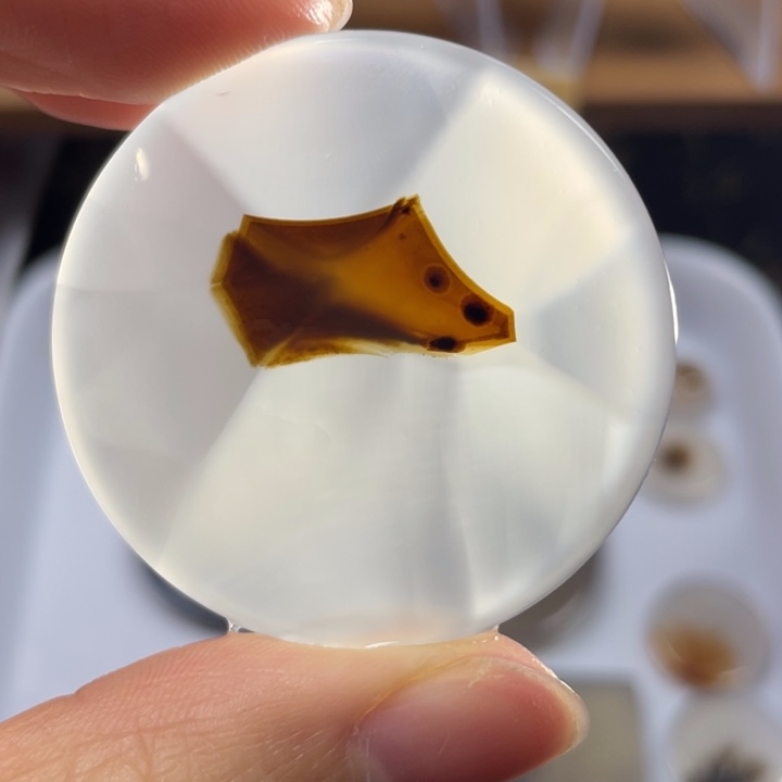 玛瑙/玉髓未镶嵌牌子