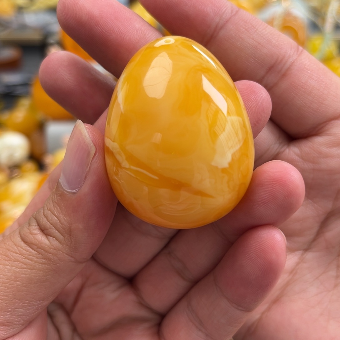 未镶嵌蜜蜡珠宝奇石