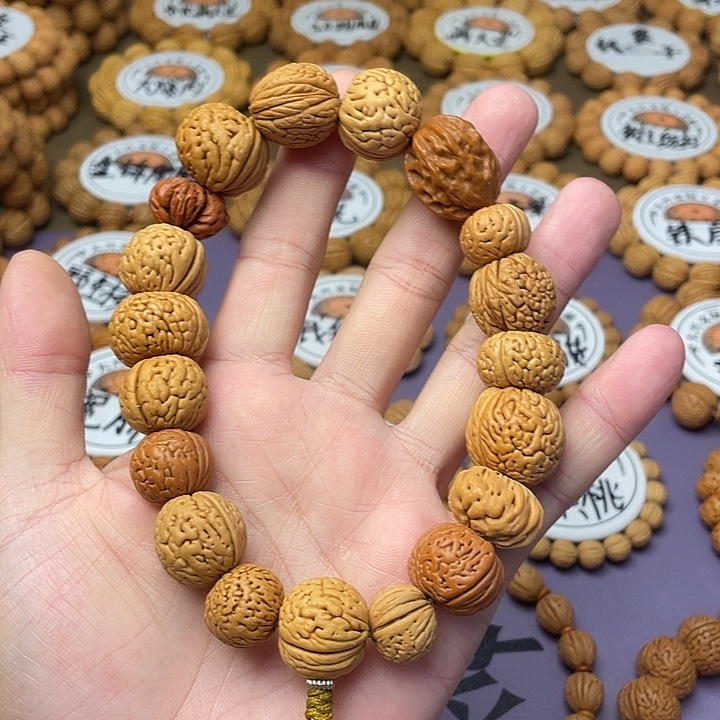 多宝桃核精挑手持