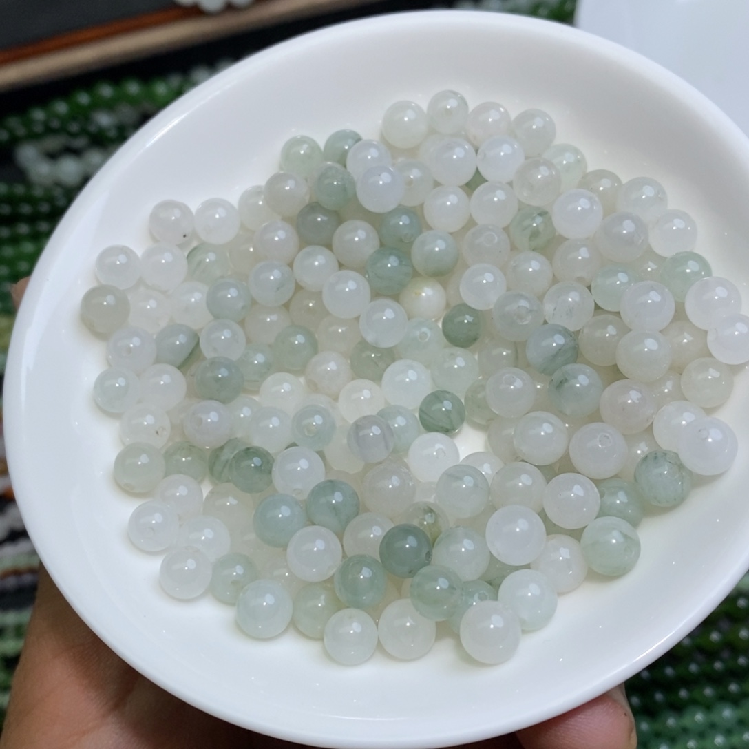 查罗石合金手绳卡6天山冰翠数量108颗