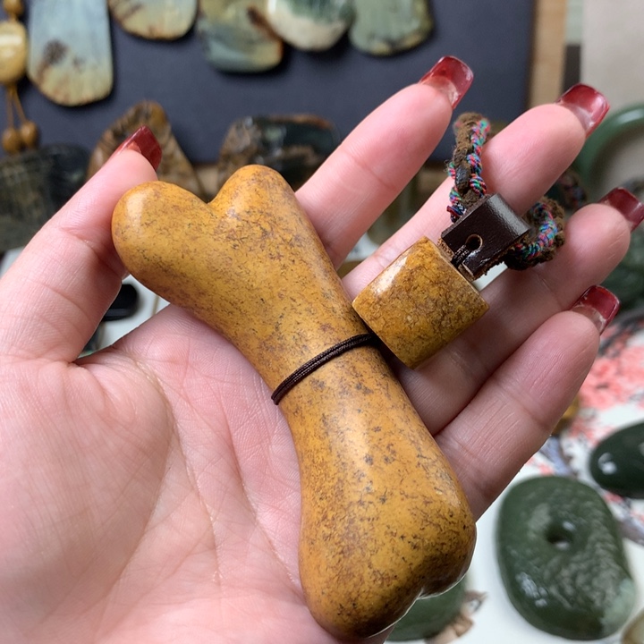 岫岩河磨玉（透闪石质玉）手把未镶嵌