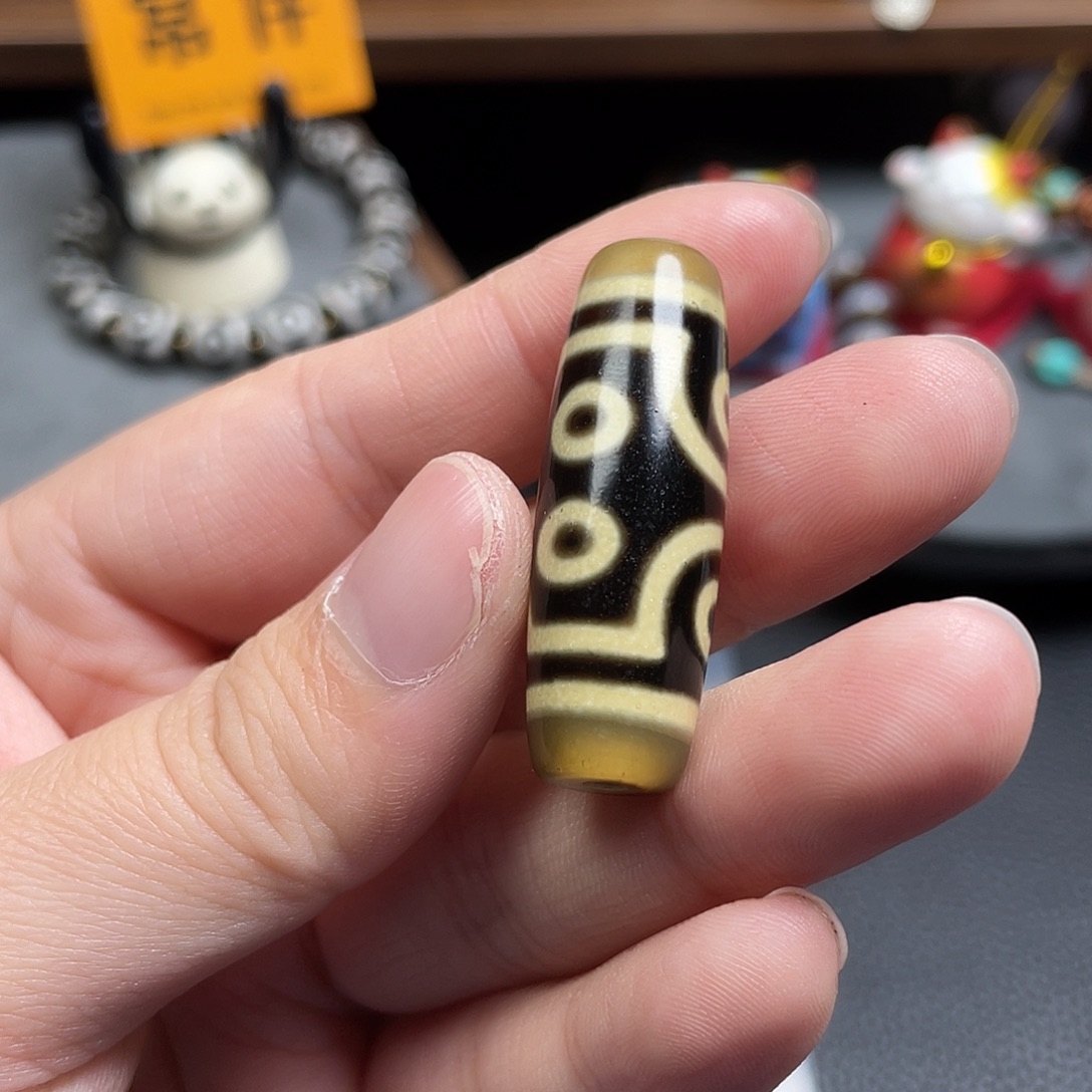 董***7玛瑙/玉髓未镶嵌颈饰