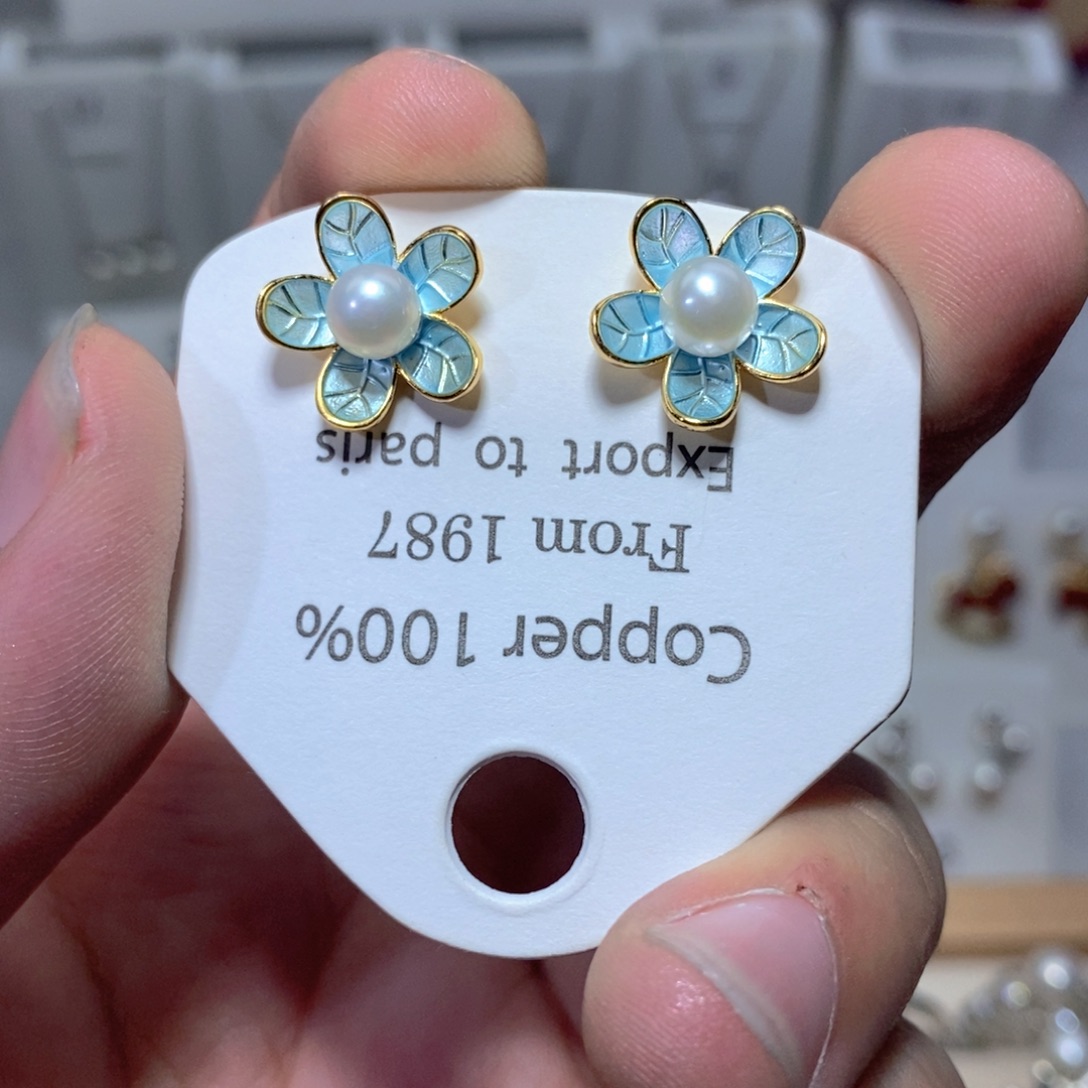 银S925镶嵌耳饰淡水珍珠