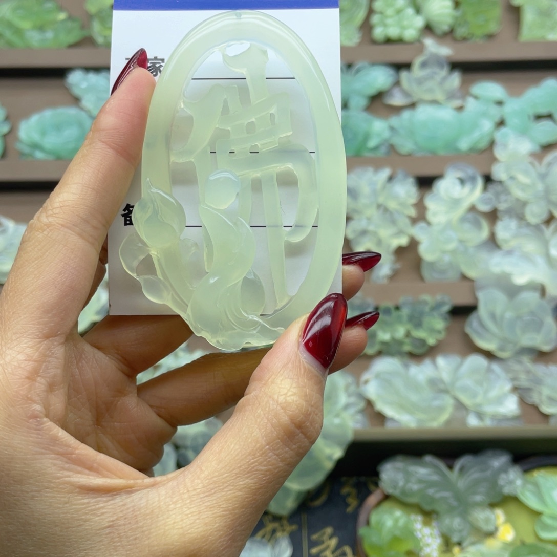 h****蛇纹石玉未镶嵌颈饰