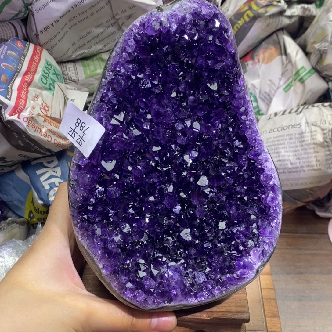 大型摆件（非配饰）未镶嵌水晶