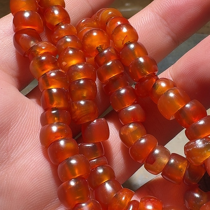 r***w玛瑙/玉髓颈饰未镶嵌