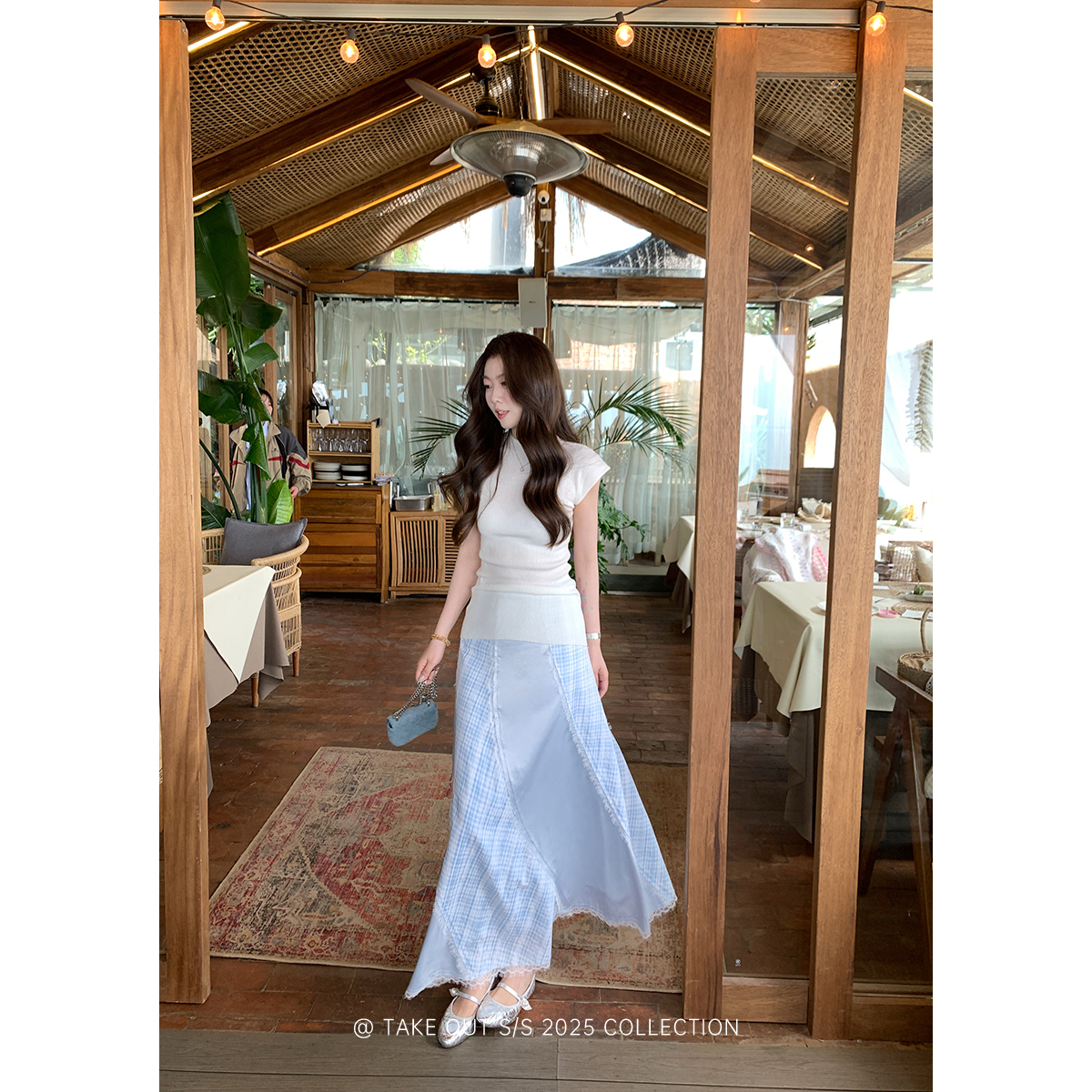 外卖到了「尼斯海岸」浅蓝色小清新蕾丝格纹拼接半身裙长款WM5CSQ13