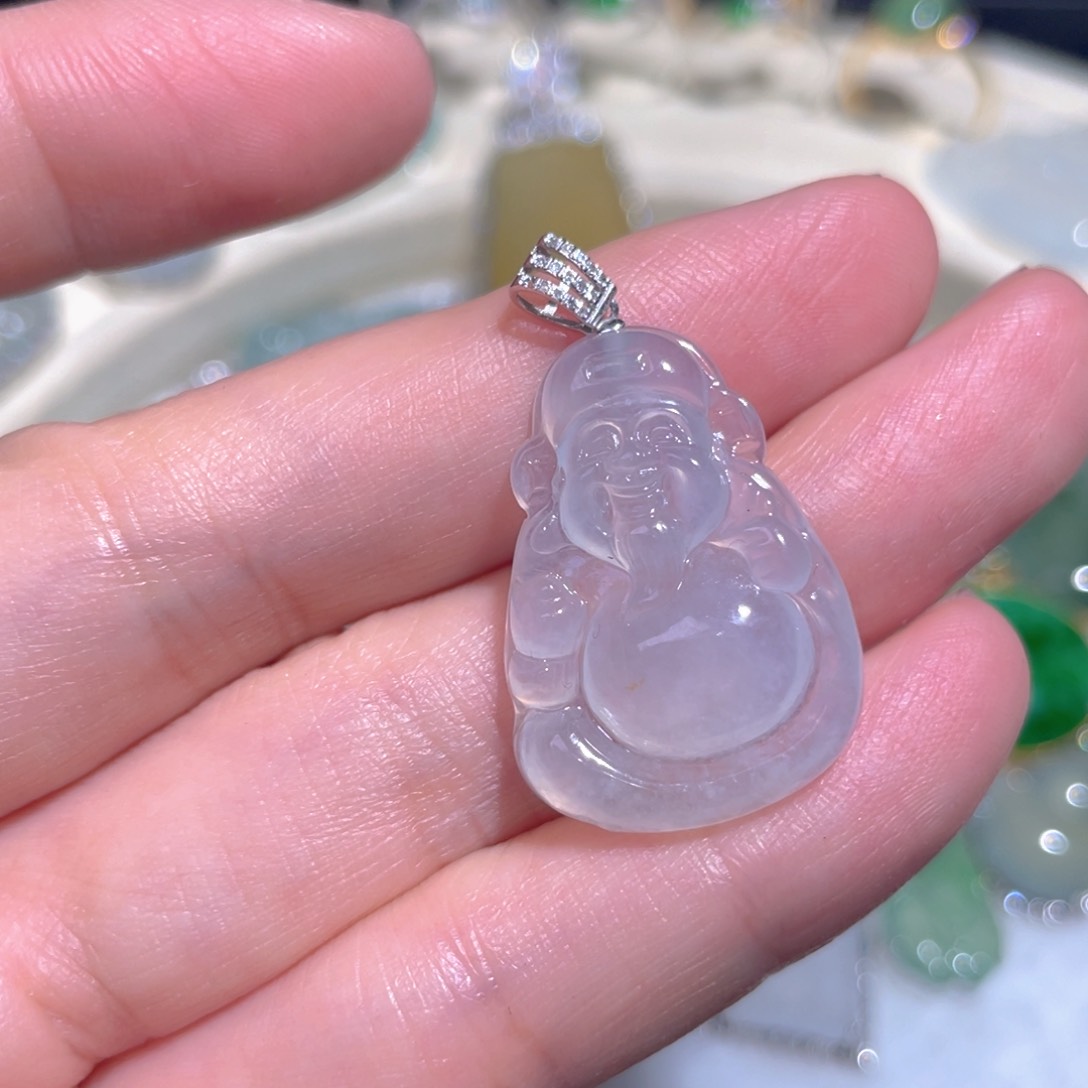 翡翠颈饰18K金镶嵌翡翠