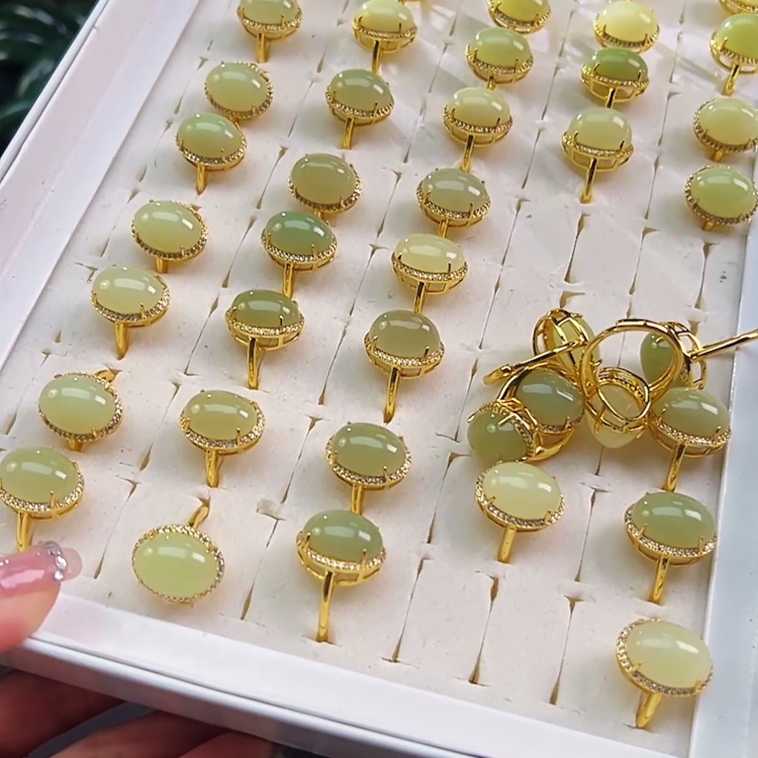 和田玉合金戒指发其一