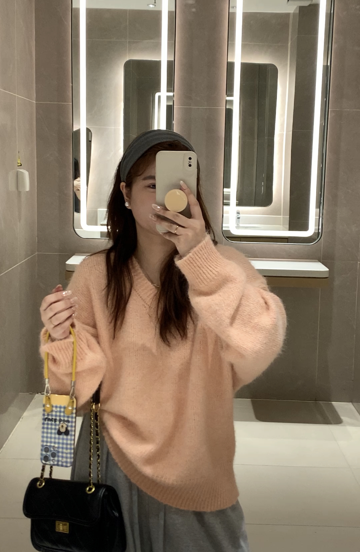 灰灰呀！自留必入款！松弛感简约V领毛衣！软糯拉毛慵懒风宽松毛衣